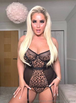 Bigboobzbarbie Nude Leaks OnlyFans Photos #5