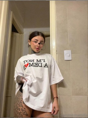 milimansilla Nude Leaks OnlyFans Photos #5