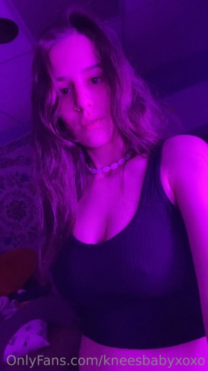 kneesbabyxoxo Nude Leaks OnlyFans Photos #6