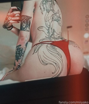 miiyako Nude OnlyFans Photos #11