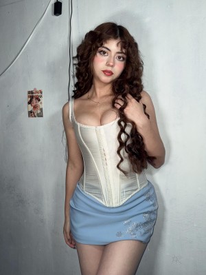 Vaniasse Nude Leaks OnlyFans Photos #4