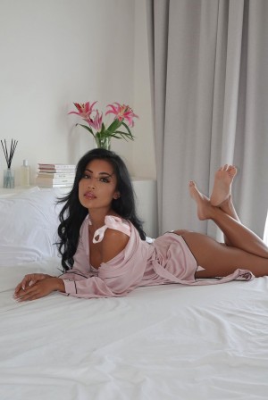 Erzabel Erzabelx Nude Leaks OnlyFans Photos #22