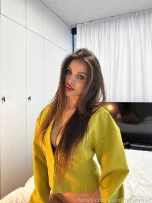 CarolineFreyaaa Nude Leaks OnlyFans Photos #5