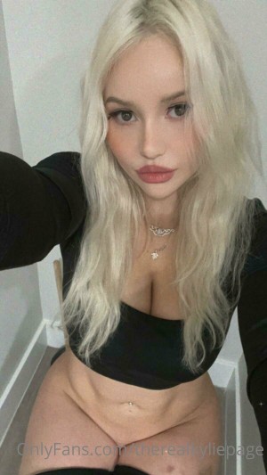 Kylie Page Therealkyliepage Lilmiskp Nude OnlyFans Photos #23