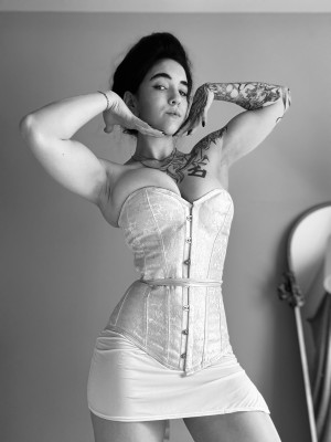 amberthevalkyrie Nude Leaks OnlyFans Photos #3
