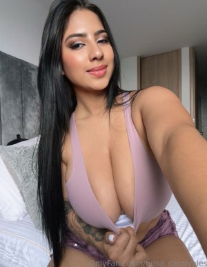 bellagalindo Nude Leaks OnlyFans Photos #12