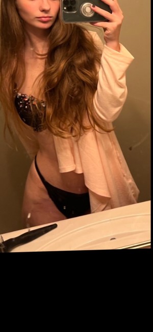 emanicolee Nude Leaks OnlyFans Photos #1