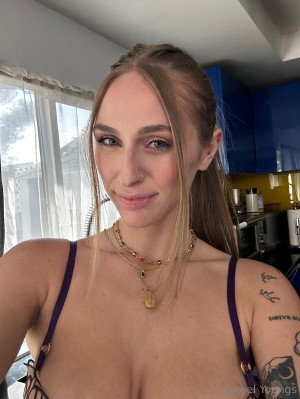 Angel Youngs angelyoungsxxx Nude Leaks OnlyFans Photos #54