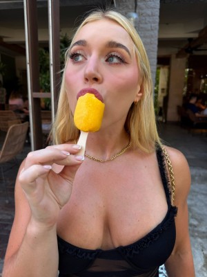 Elle Brooke Nude Leaks OnlyFans Photos #29