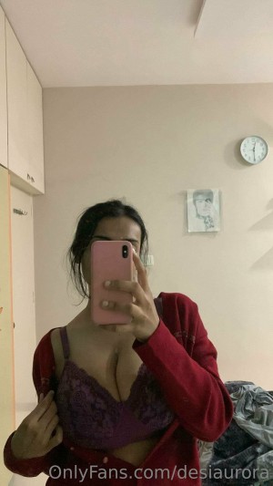 Desiaurora Nude OnlyFans Photos #3
