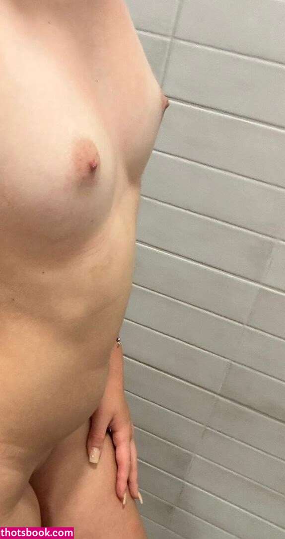 Miss4ever18 Nude Leaks OnlyFans Photos #5 1838253