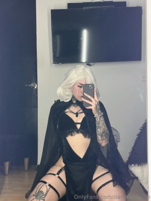 definitelylanie darkestelaine Nude Leaks OnlyFans Photos #5
