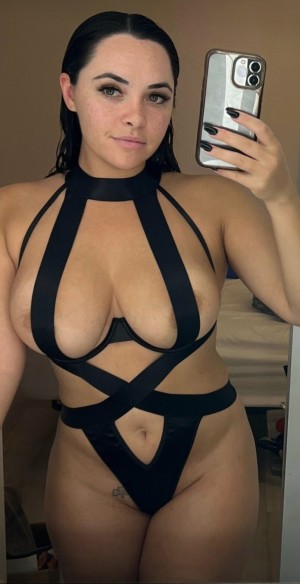 Erin Justine Nude Leaks OnlyFans Photos #4