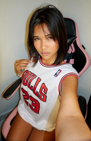 Fibi waifufibi roko12355 Chalisa2306 Nude Leaks OnlyFans Photos #5