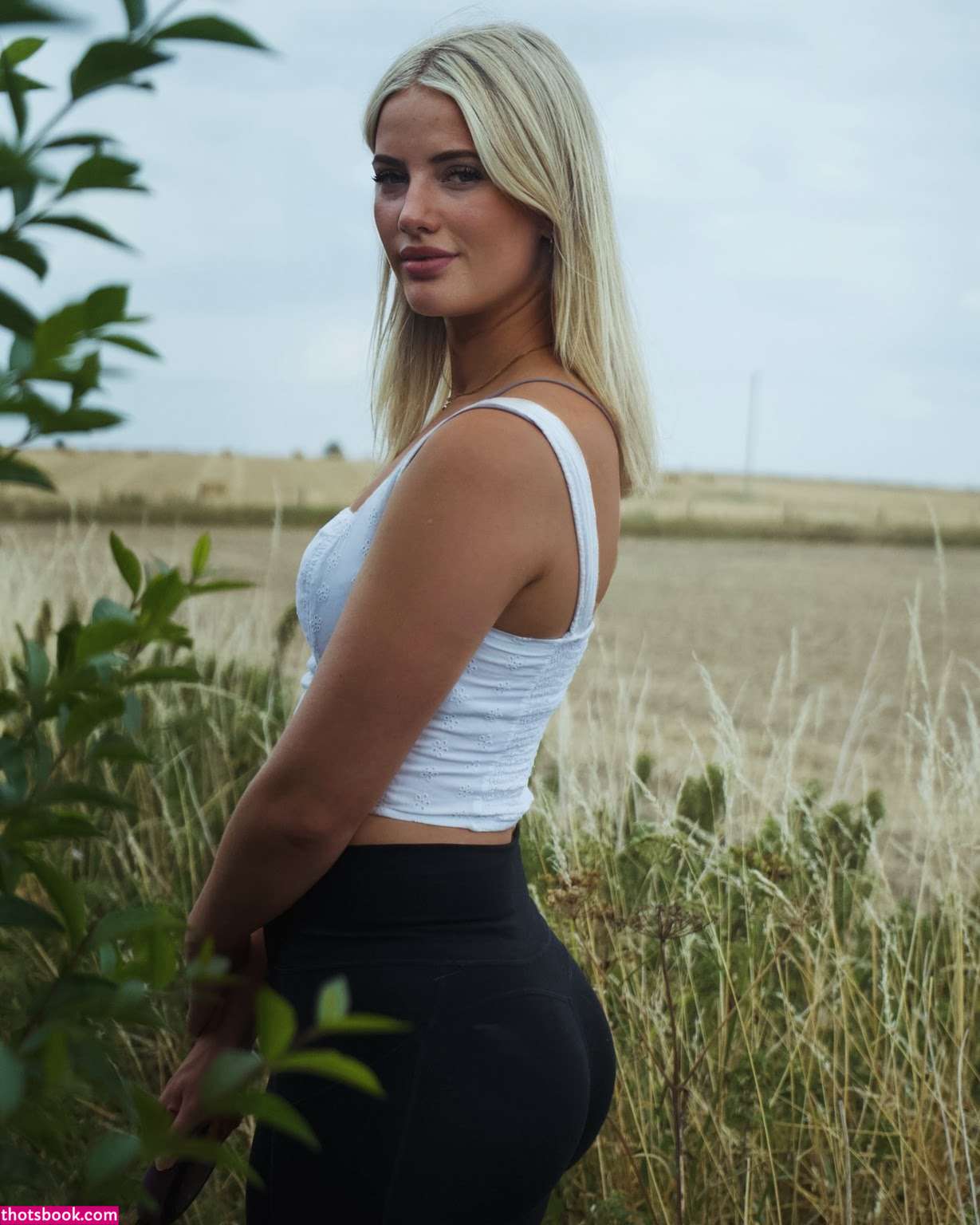 Issy Anderson MICD UP ISSY Nude Leaks OnlyFans Photos #1 1809335