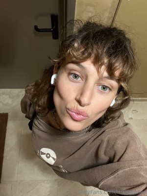 zoelarelles Nude Leaks OnlyFans Photos #6