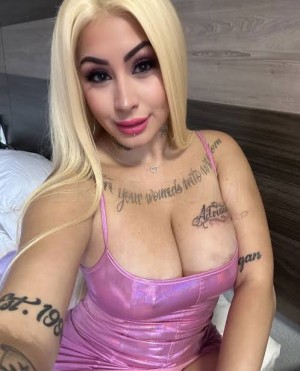 Skarlette Nikole Skarlett Nikole real skarlett nikole Nude Leaks OnlyFans Photos #2