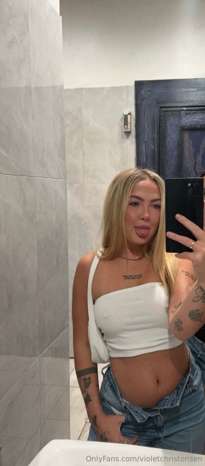 violetblake Nude Leaks OnlyFans Photos #1