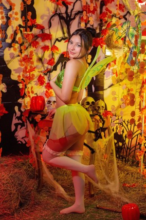 Ahri Moon1 Golden Girlsss Nude Leaks OnlyFans Photos #1