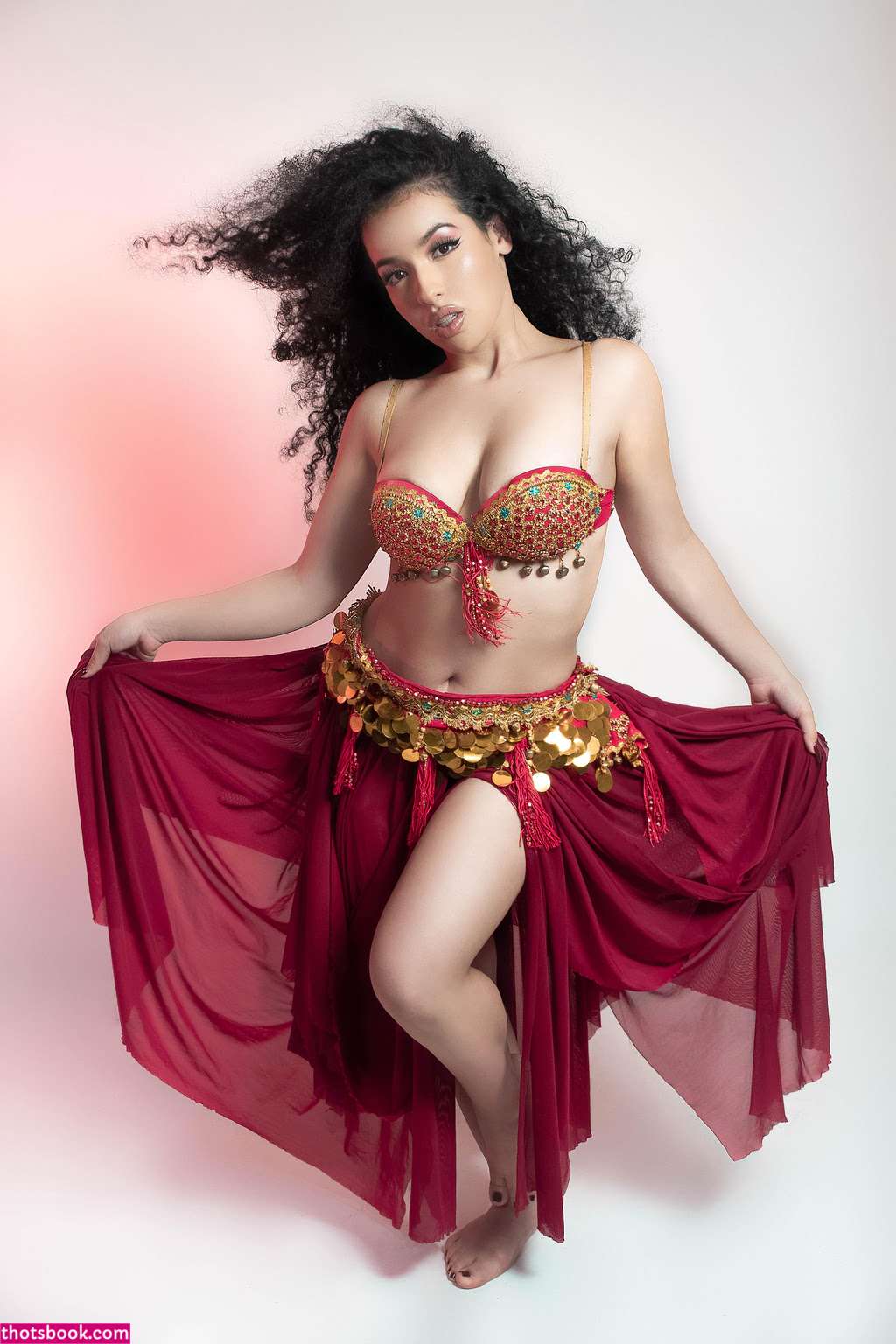 RoseFerrera Rose Ferrera RoseFerreraa anisabinnaz Nude Leaks OnlyFans Photos #5 1818388