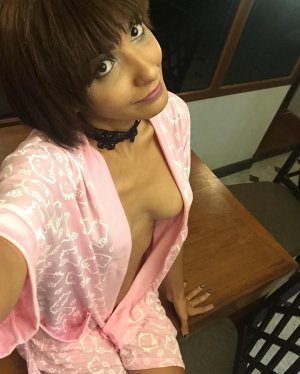 Gigiglamorousxx Nude Photos #4