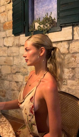 brontesheppeard Nude Leaks OnlyFans Photos #3