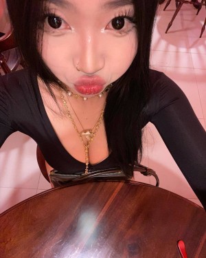 Erica Tran eri catran Nude Leaks OnlyFans Photos #5