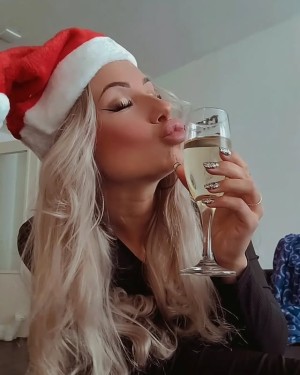 Loveexx Laura xx96 Nude Leaks OnlyFans Photos #3